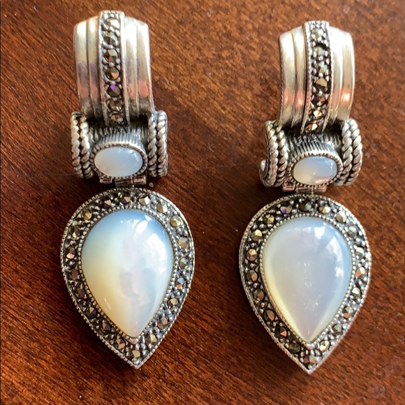 Jewelry - Sterling silver & and mother of pearl earrings 2” pierced earrings. Gorgeous!